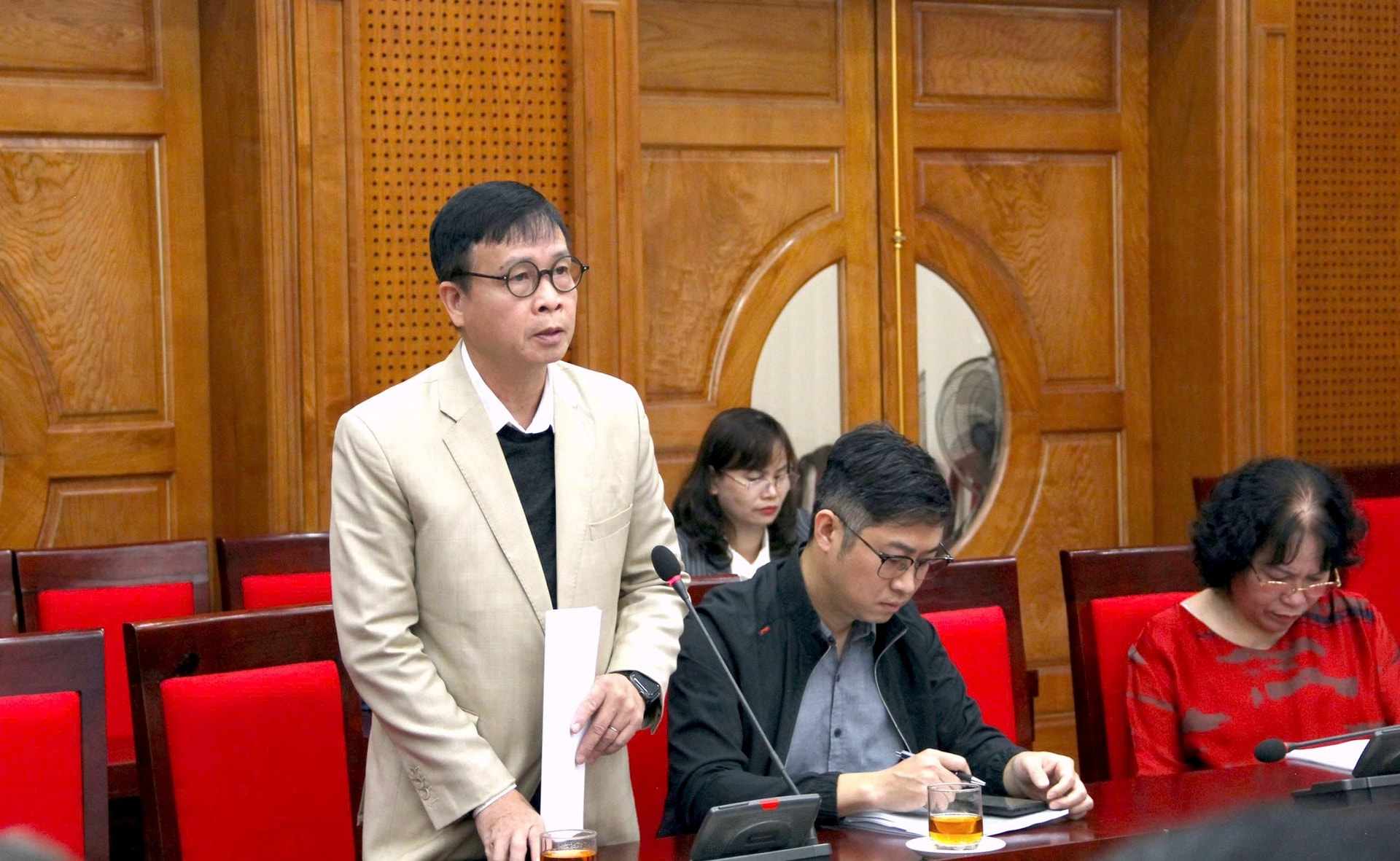 Ong Nguyen Hoang Hai phat bieu tai hoi nghi. Anh: Minh Thuy