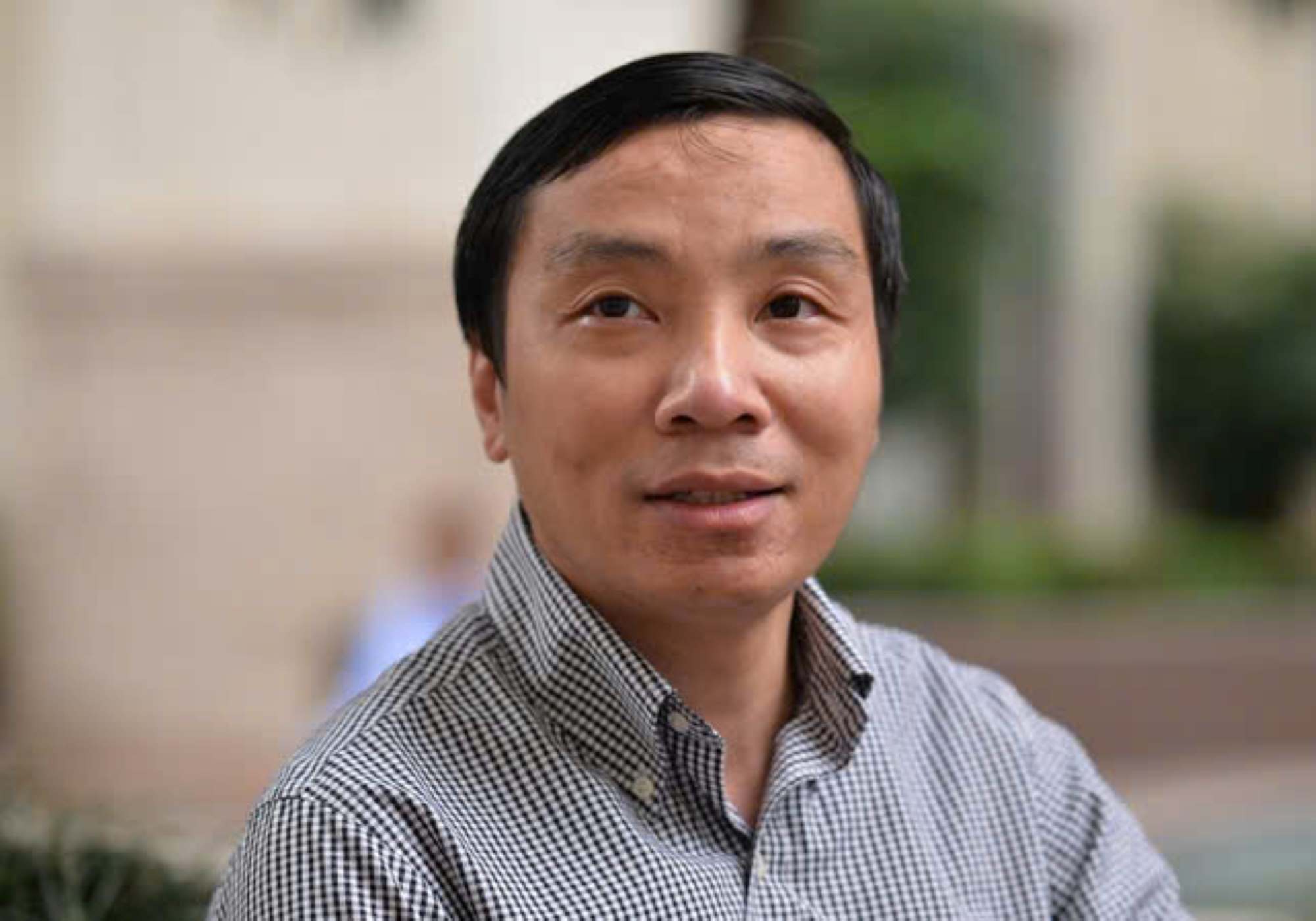 Associate Professor, Dr. Pham The Anh - Head of the Faculty of Economics, National Economics University. Photo: Character provided
