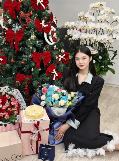 Cuu cau thu Chu Thi Ngoc don tuoi moi. Anh: Nhan vat cung cap