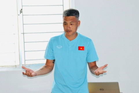 Cong Vinh - ong xa Thuy Tien. Anh: VFF