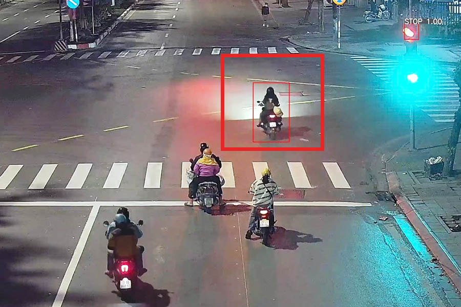 Camaras de IA registran infracciones por la noche. Foto: Departamento de Policia de Trafico