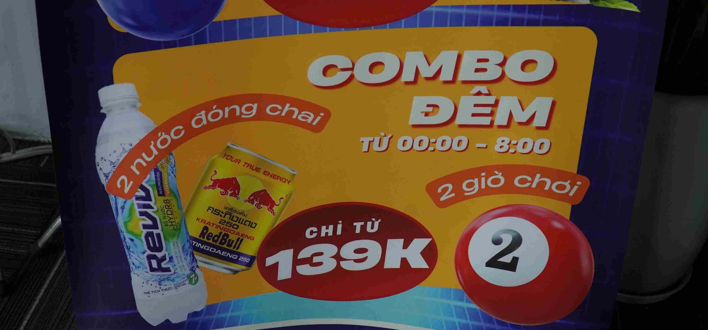 Combo dem co suc hut hap dan voi cac co thu. Anh: Minh Vu
