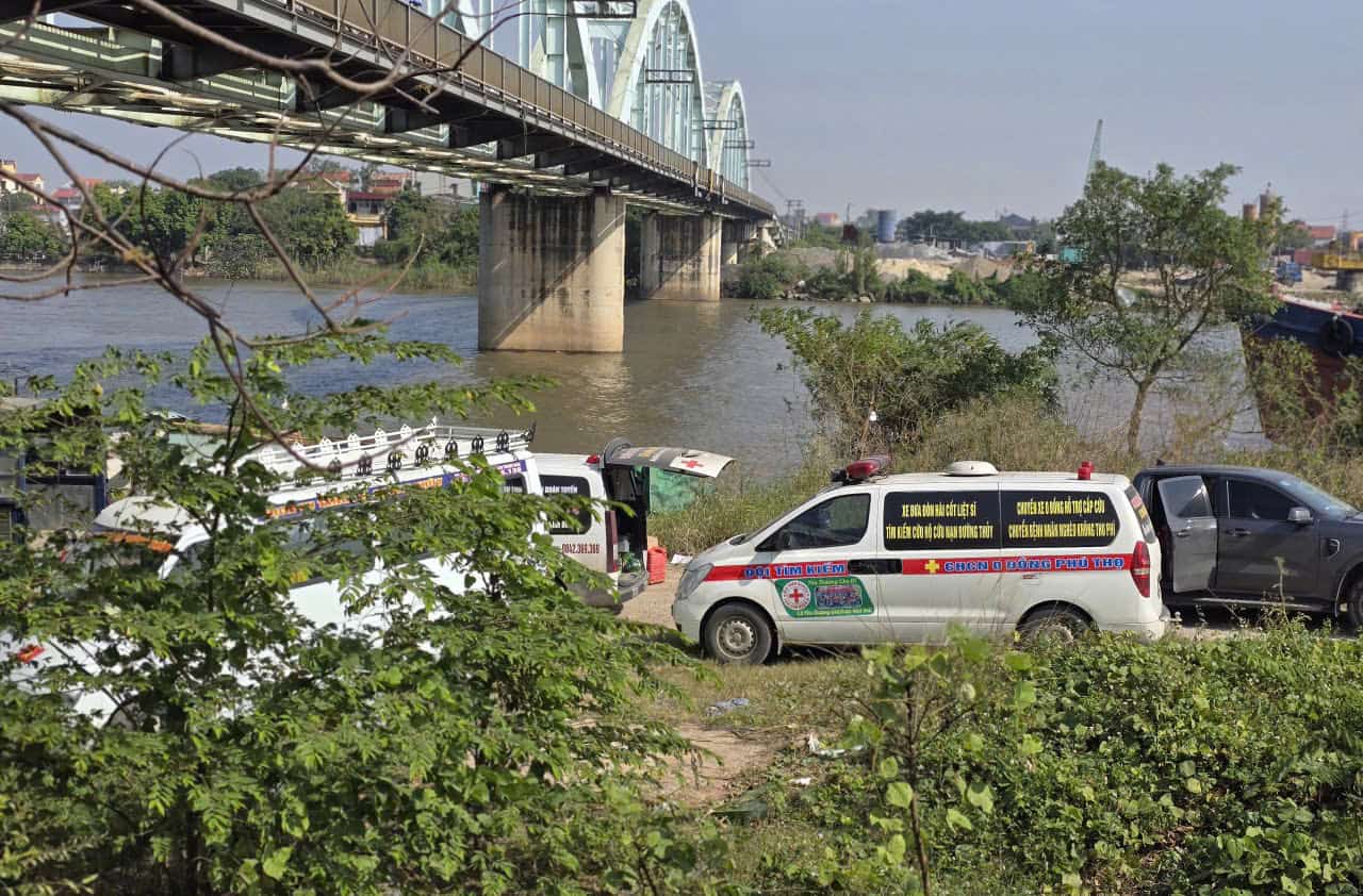 2일간의 수색 끝에 당국은 V.T.D. 씨의 시신을 발견했습니다. 사진: 디에우 안