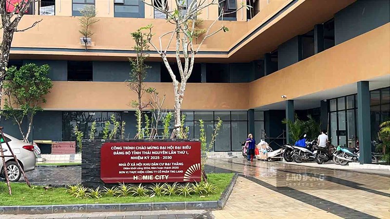 Dau hieu mua ban, chuyen nhuong nha o xa hoi trai phep tai du an nha o xa hoi khu dan cu Dai Thang (Pho Yen, Thai Nguyen). Anh: Nhom PV.