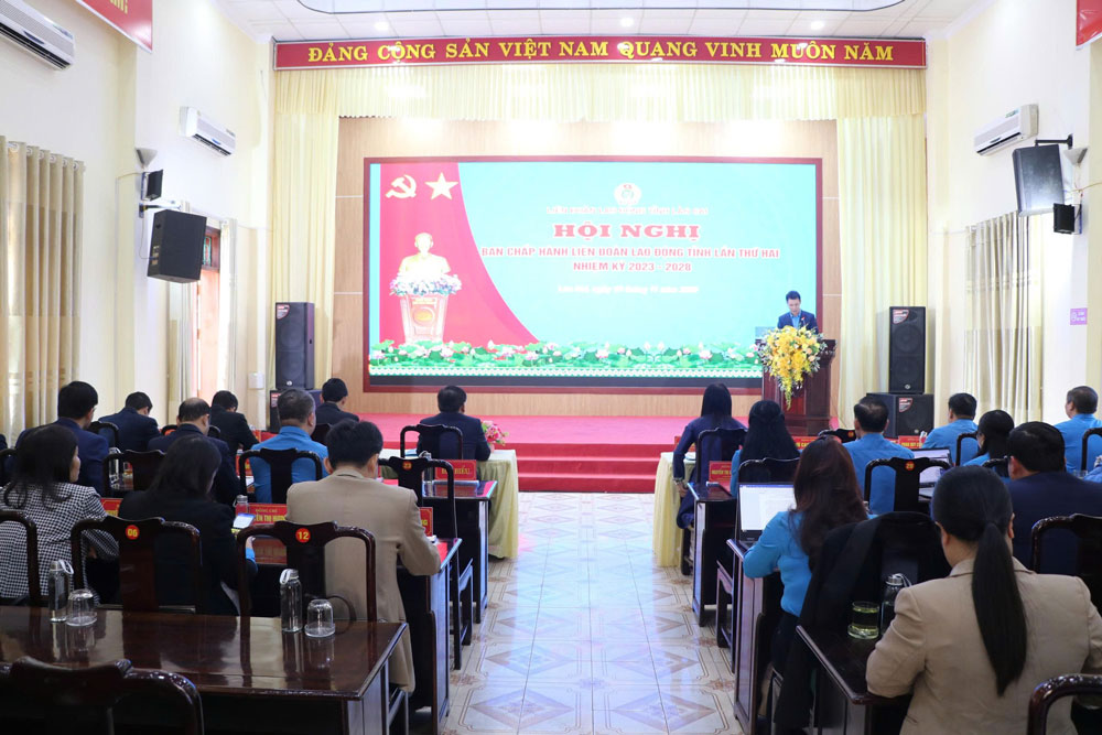 Toan canh Hoi nghi Ban Chap hanh Lien doan Lao dong tinh Lao Cai lan thu hai nhiem ky 2023-2028. Anh: Bao Nguyen