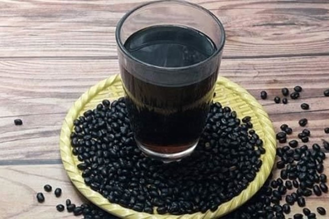 Before cooking, soak black beans for at least 4-6 hours to slow down. Photo: Hai Minh