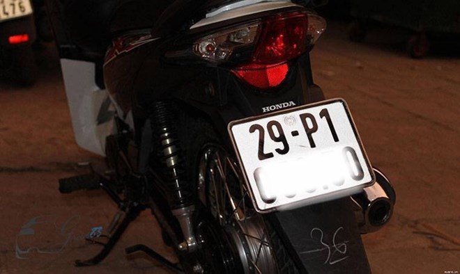 ハノイでは車両管理プレート（ナンバープレート）に関する規制が追加されようとしている。写真: ドゥク・マン