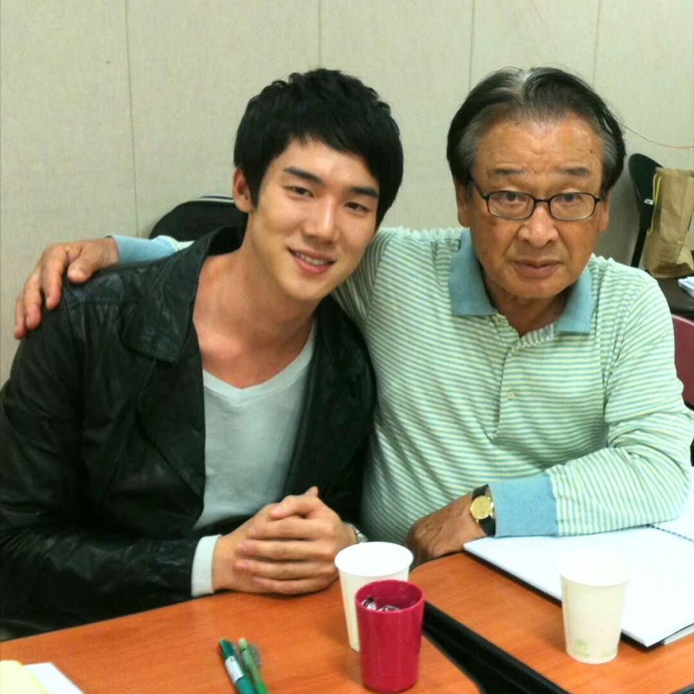 Yoo Yeon Seok la hoc tro cua co dien vien Lee Soon Jae. Anh: Nha san xuat