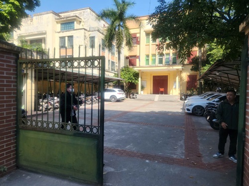 Trụ sở tại số 4 phố Duy Tân. Ảnh: Minh Hạnh 