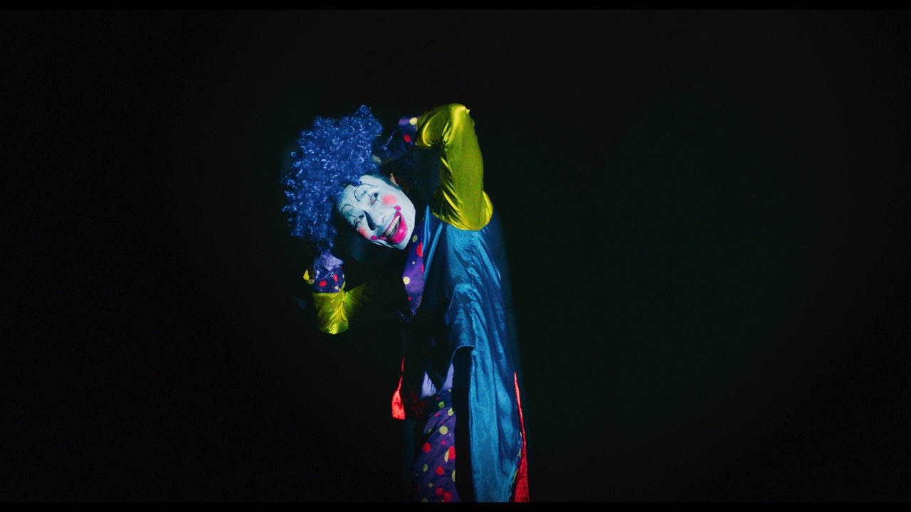 Kieu Minh Tuan in a strange appearance. Photo: Producer.