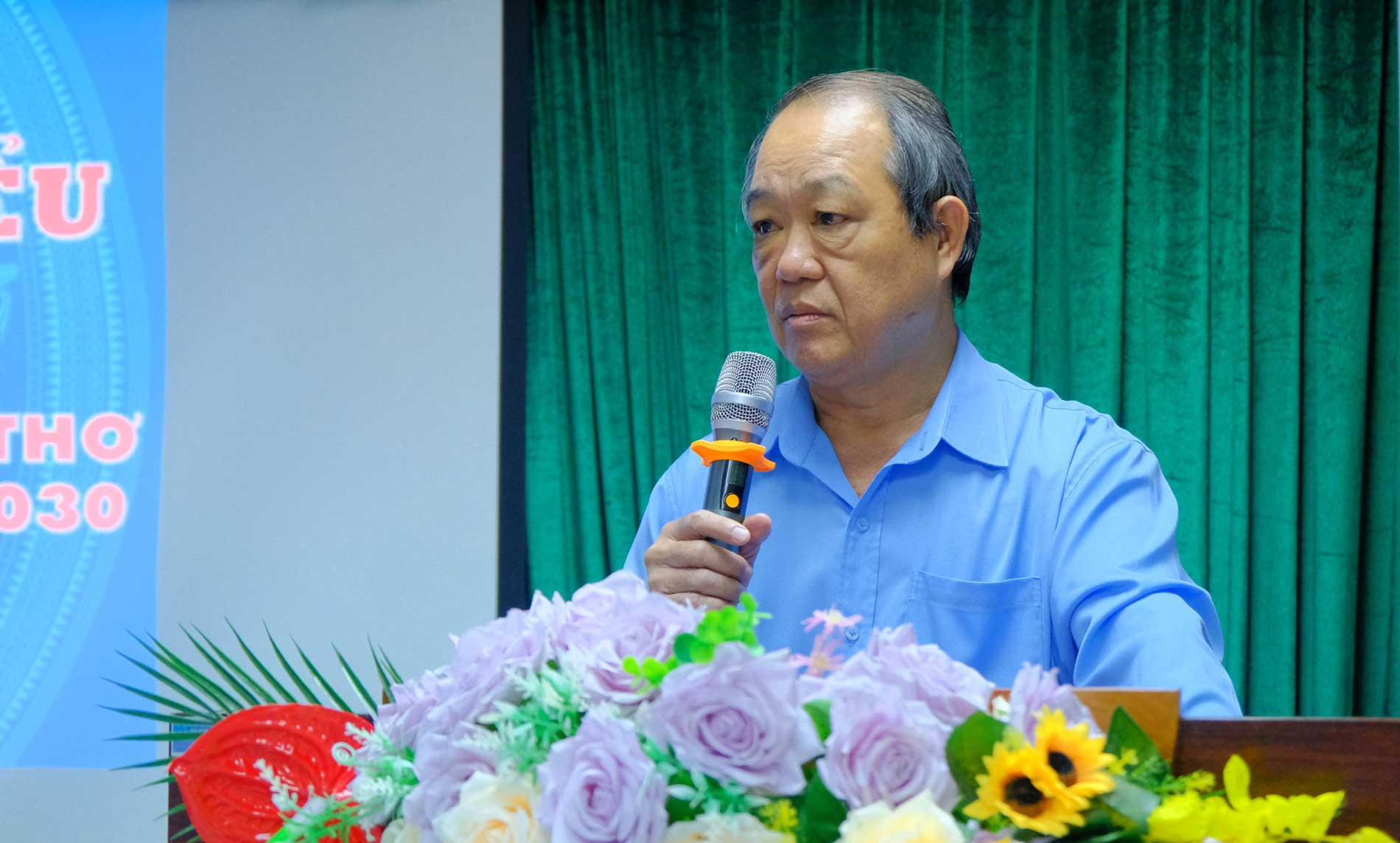 Bac si Duong Huu Duc - Giam doc Benh vien Chinh hinh va Phuc hoi chuc nang Can Tho- phat bieu. Anh: My Ly