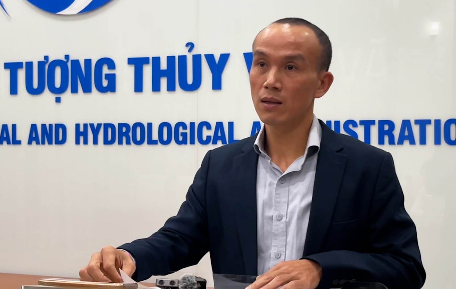 Ong Hoang Phuc Lam cho biet bao so 15 co thoi gian tac dong kha dai do toc do di chuyen cham. Anh: An An