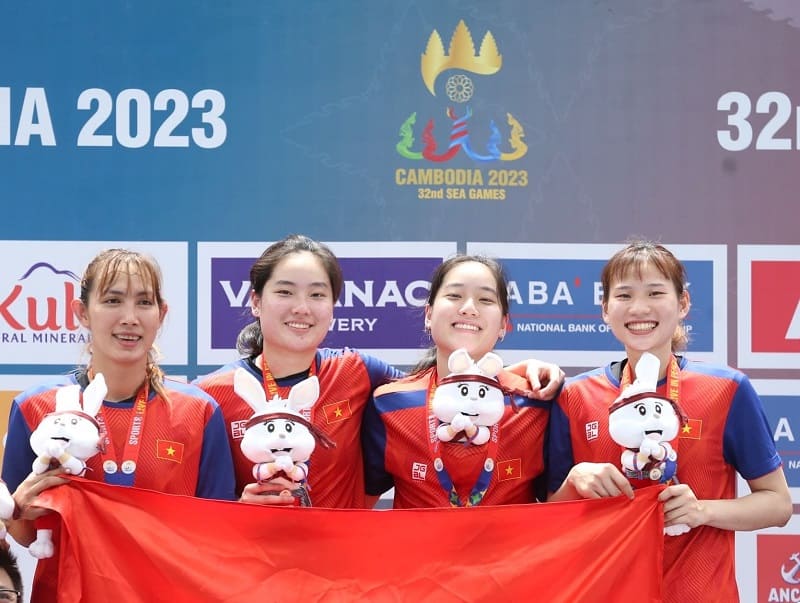 El baloncesto vietnamita tiene una plantilla preparada para los SEA Games 33 en Tailandia para buscar la oportunidad de defender la medalla de oro en la categoria 3x3 femenino. Foto: Thanh Vu