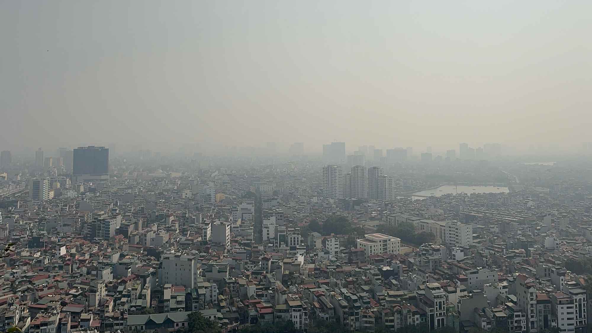 The impact of air pollution and the role of air purifiers on reproductive health. Photo: Viet Anh