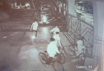 Hoc sinh hoc them ban dem tai Truong THCS Ninh Thanh. Anh: Ha Vi