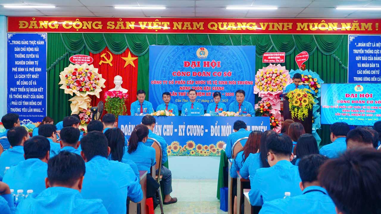 Quang canh dai hoi. Anh: Van Nhanh