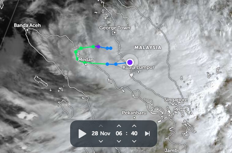 After storm No. 15, storm Senya appeared. In the photo is the path of the storm at 6:40 a.m. on November 28. Photo: Zoom Earth