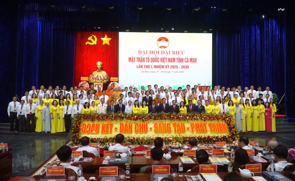 Ban chap hanh MTTQ Viet Nam tinh Ca Mau khoa I, nhiem ky 2025 -2030 ra mat tai Dai hoi. Anh: Nhat Ho