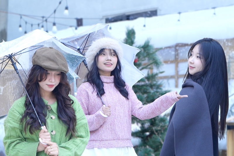 ハノイの若者はカフェで「雪狩り」を楽しんでいます