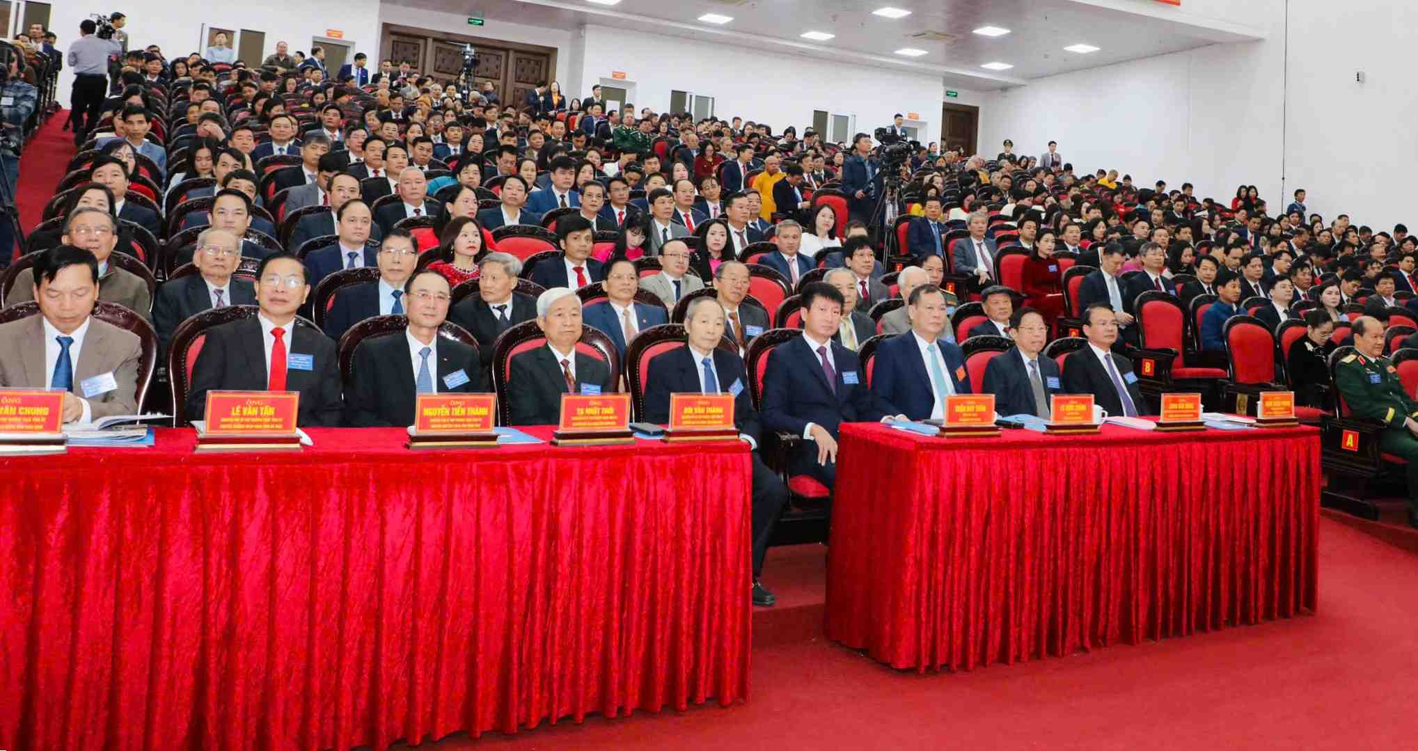 Delegados asistiendo al I Congreso de Diputados del Frente de la Patria de Vietnam de la provincia de Ninh Binh mandato 2025 - 2030. Foto: Dieu Anh