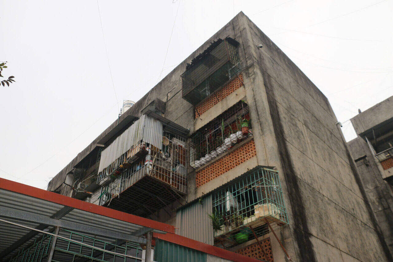 Hau het, nguoi dan deu tu y coi noi cang khien khu tap the tro nen xuong cap hon. Anh: Yen San