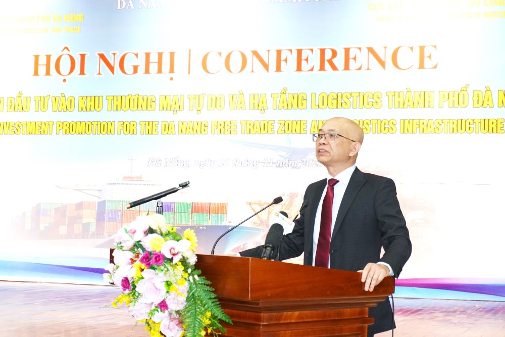 Ong Tran Thanh Hai – Pho Cuc truong Cuc Xuat nhap khau (Bo Cong Thuong) phat bieu tai hoi nghi. Anh: Tran Thi