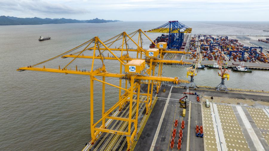 Exports in 2025 accelerate, opening up expectations of higher growth in 2026. Photo: Hai Nguyen