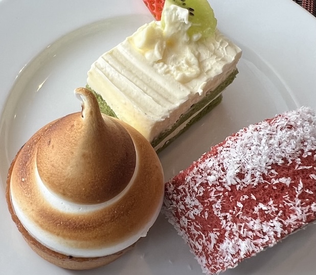 The habit of eating sweets for breakfast will harm the liver. Photo: Kieu Vu