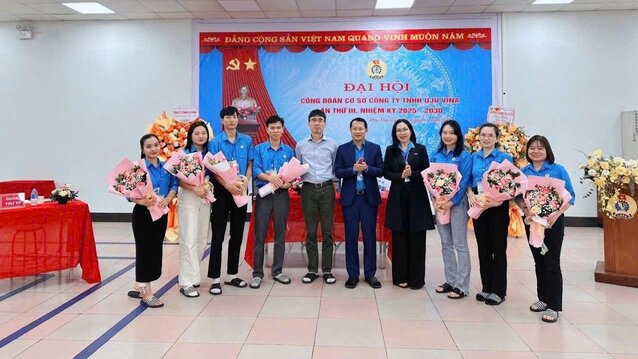 Le 3e Congrès du Parti communiste d'Uju Vina Company Limited, mandat 2025-2030. Photo : Syndicat de Phu Tho