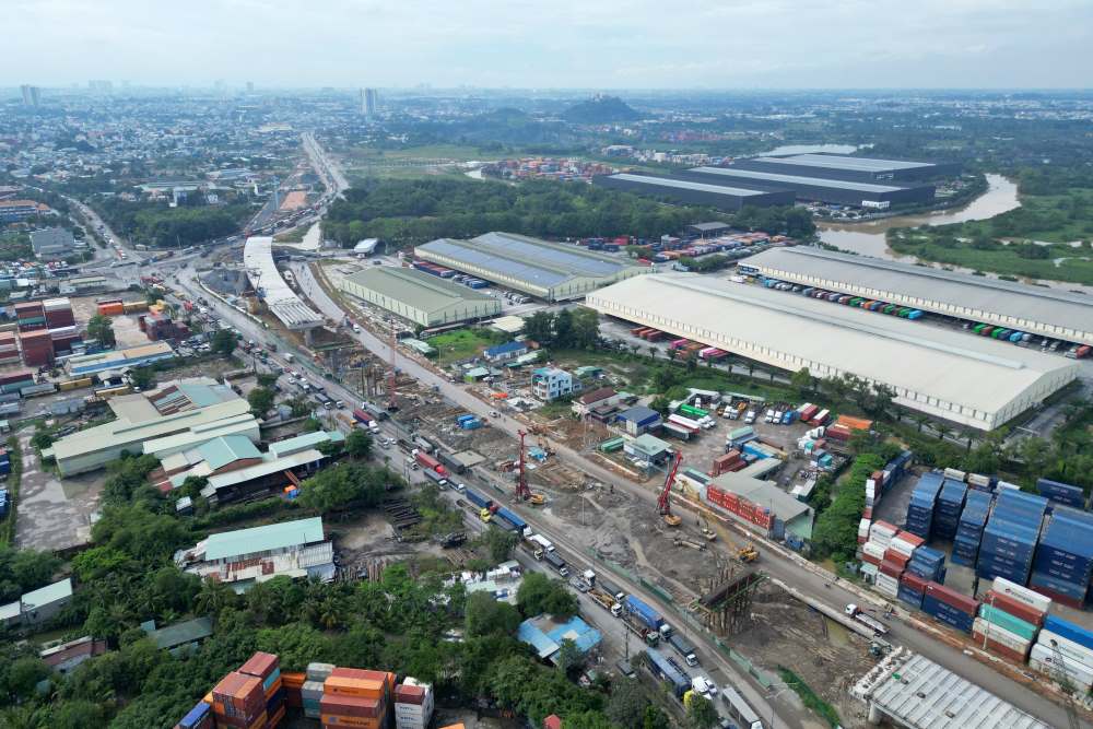 Khi hoan thanh trong nam 2026, nut giao Tan Van se la mat xich quan trong trong mang giao thong lien vung, mo ra du dia phat trien moi cho vung kinh te trong diem phia Nam. Ảnh: Tu Anh