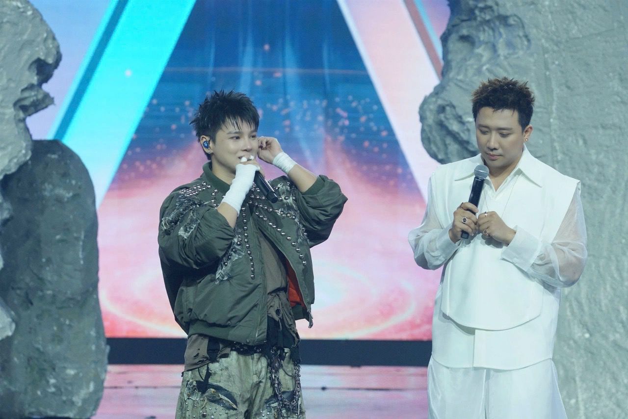 Tran Thanh confided about the Say Hi Brothers. Photo: VieON.