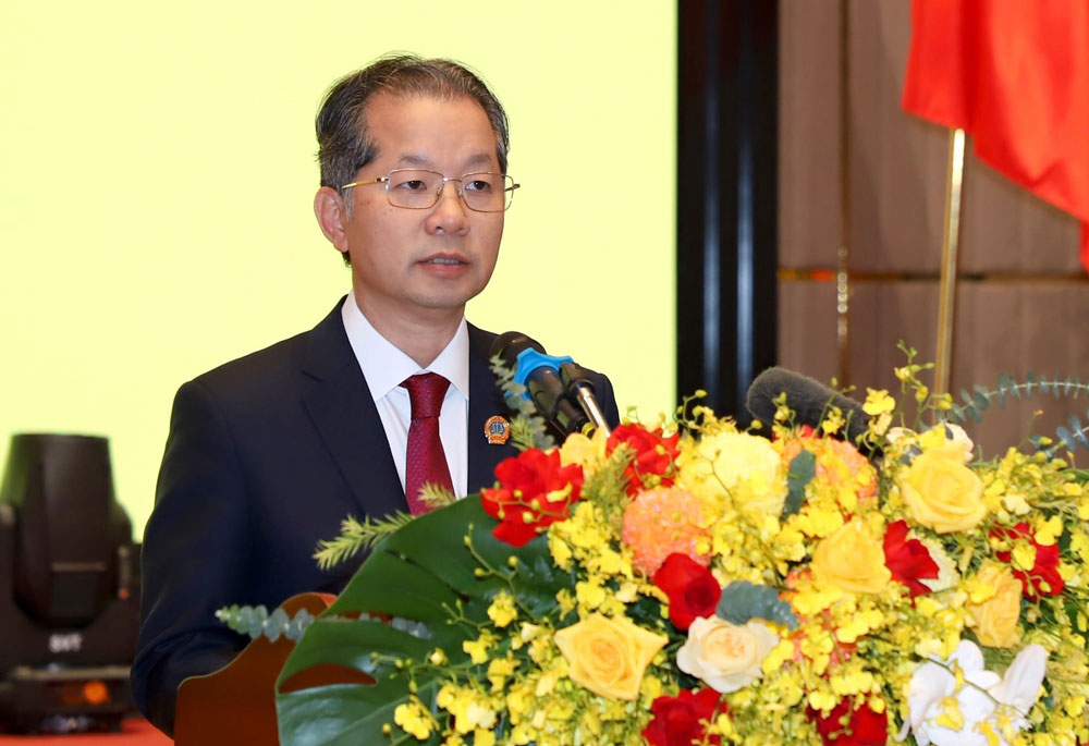 Chanh an Toa an nhan dan toi cao Viet Nam Nguyen Van Quang phat bieu khai mac Hoi nghi. Anh: Bao Cong ly.