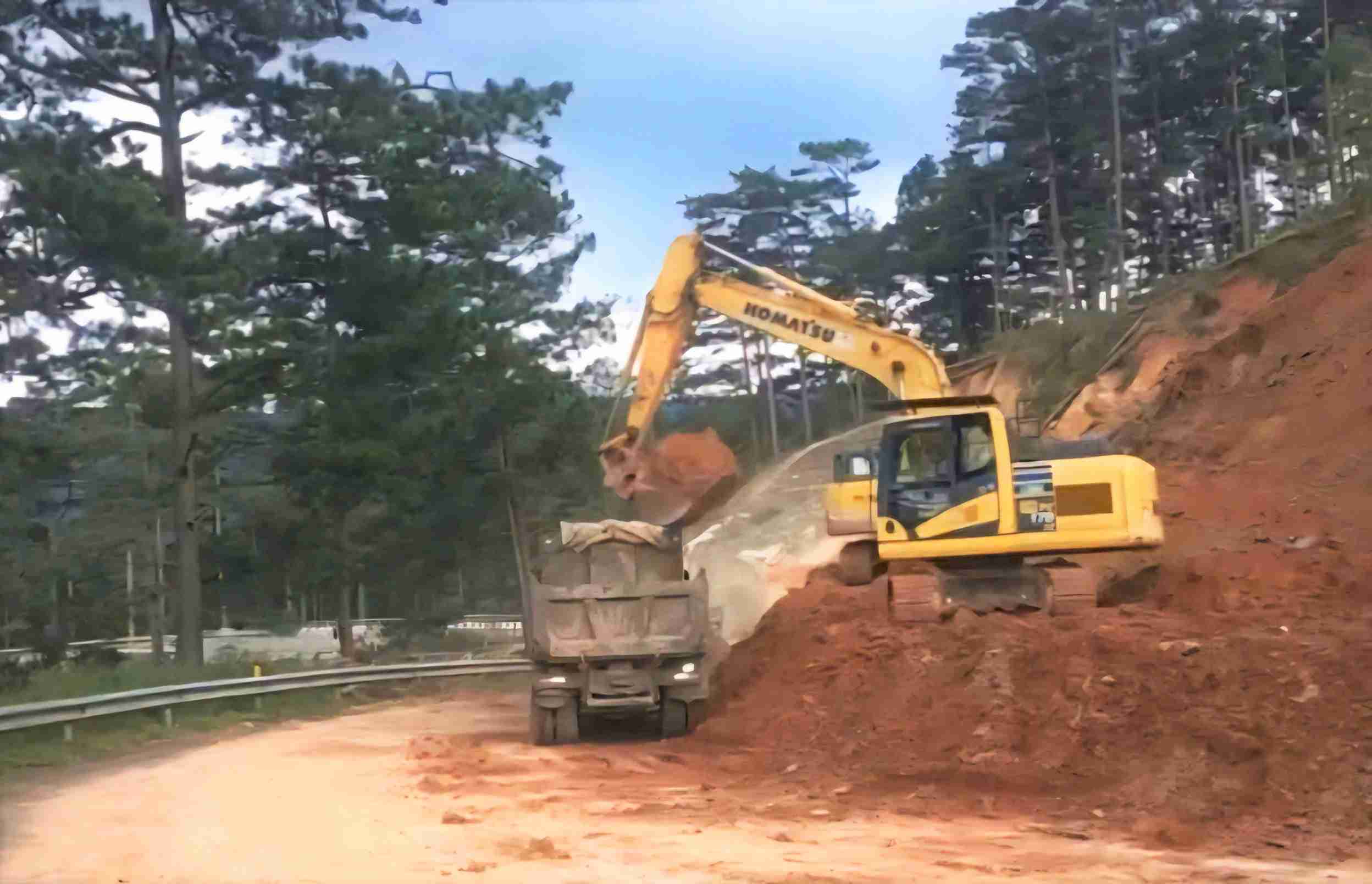 Cong tac khac phuc sat lo tren deo D'ran duoc 