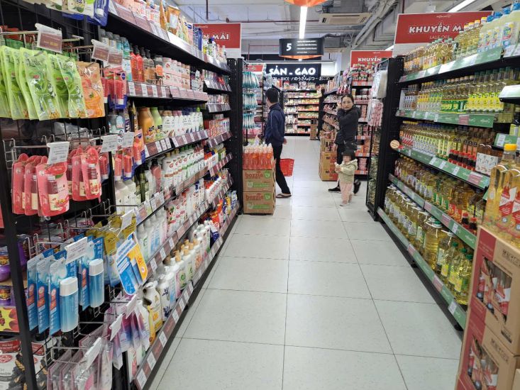 Viec dieu chinh muc giam tru gia canh la can thiet va can bao dam cong bang, thich ung voi bien dong gia ca. Anh: Luc Giang