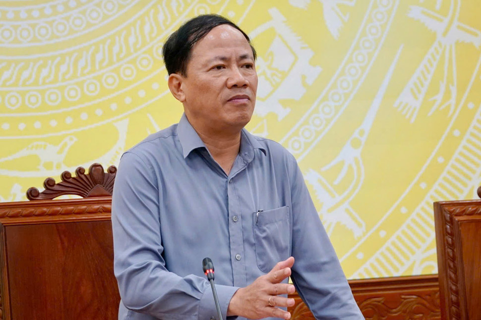 Chu tich UBND tinh Gia Lai Pham Anh Tuan chi dao cong tac phong chong bao so 13. Anh: Hoai Phuong