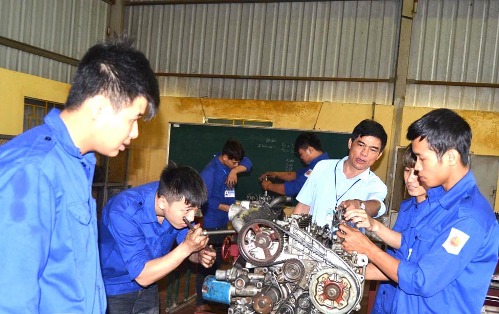 Vocational training for rural workers, workers from poor, near-poor households, and newly escaped poverty in Tuyen Quang. Photo: Huy Hoang.