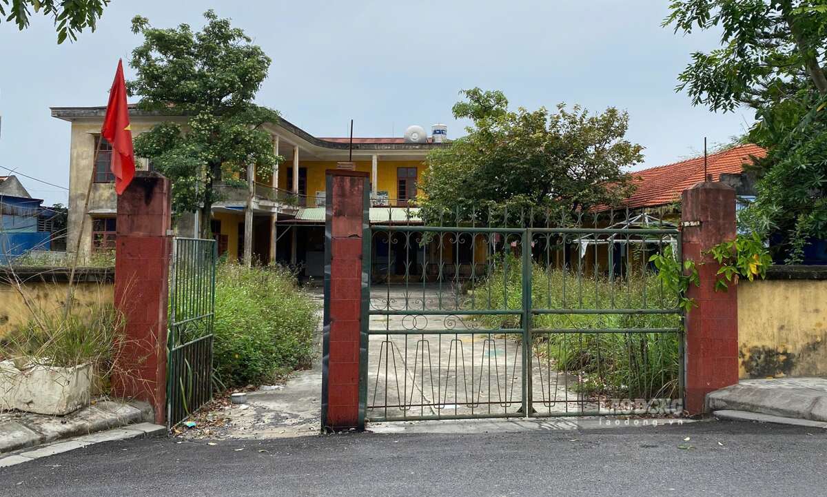 Chinh quyen phuong Hoa Binh cung da bao cao, de xuat thanh pho chuyen doi muc dich su dung cac tru so nay thanh nha van hoa to dan pho. Ảnh: Bang Tam