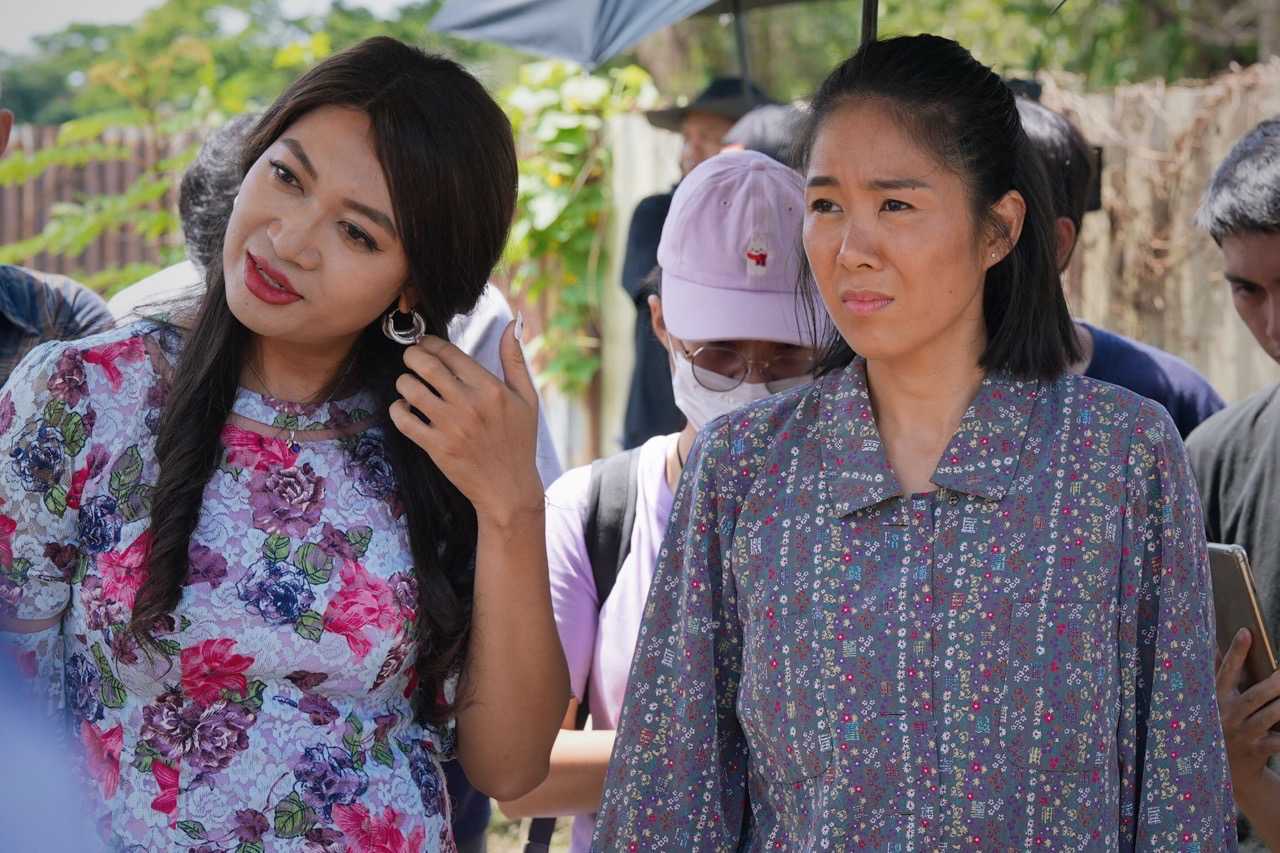 Le Phuong va Nam Cha trong phim. Anh: VieON.