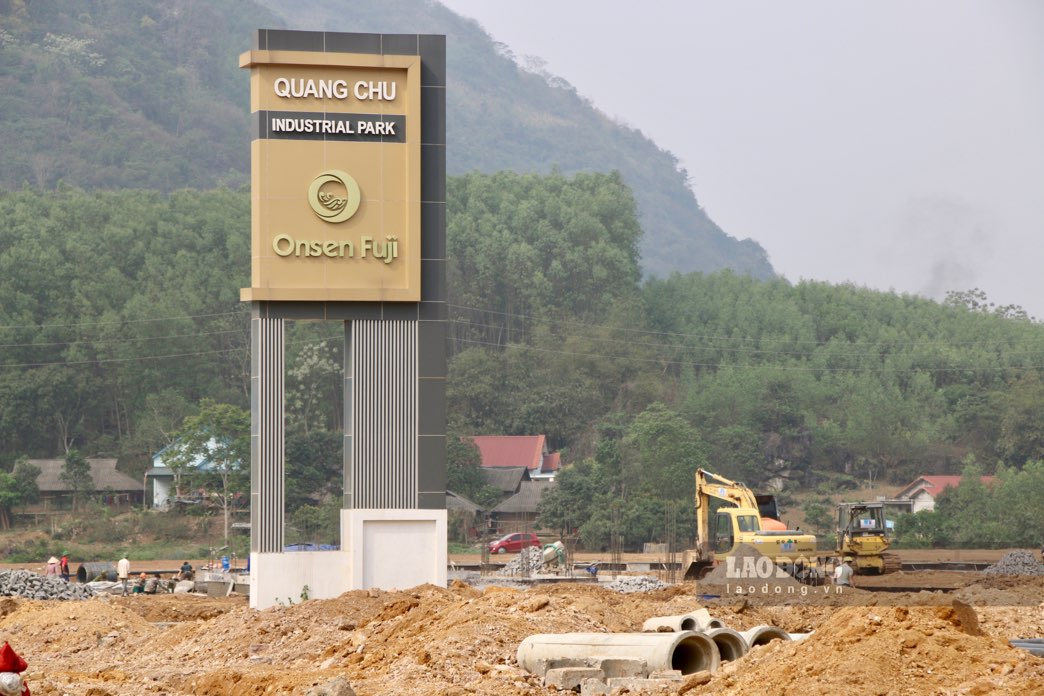 Cum cong nghiep Osen Fuji dang trien khai hoan thien tai Cho Moi (Thai Nguyen). Anh: Nguyen Hoan.