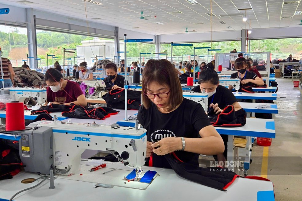 Voi viec hinh thanh cac cum cong nghiep se mo ra nhieu co hoi viec lam. Anh: Nguyen Hoan.