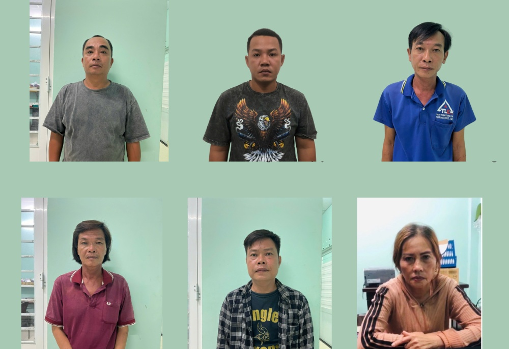 Les accuses lies a l'affaire de jeu dans la commune de Tan Hoi. Photo : Fournie par la police