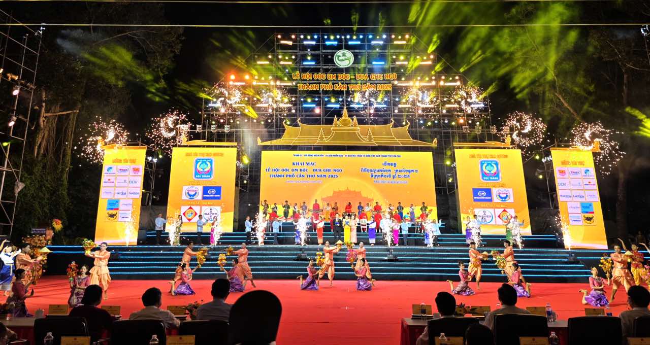 Cac tiet muc van nghe tai le khai mac. Anh: BTC cung cap