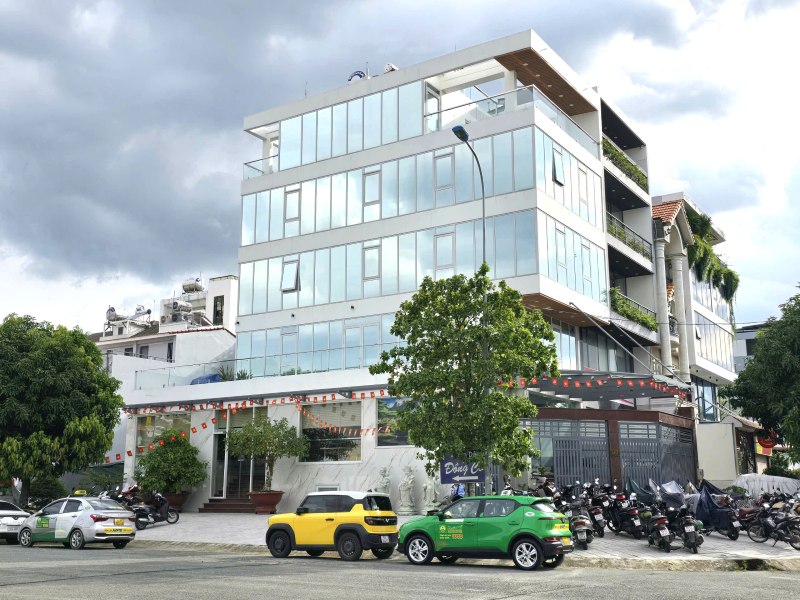 Mai Linh Group Joint Stock Company is a company that is late in paying large sums of social insurance. Photo: Nam Duong