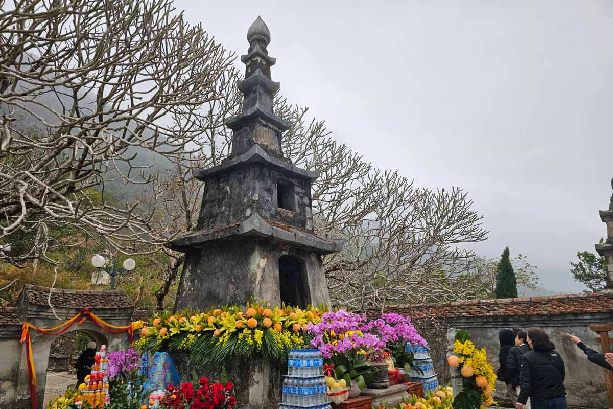 Thap to Yen Tu, tinh Quang Ninh. Anh: Doan Hung