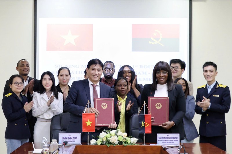 Vietnam and Angola signed a Minutes of negotiation for Round 1 of the Agreement on avoiding double tariffs. Photo: Tax Department