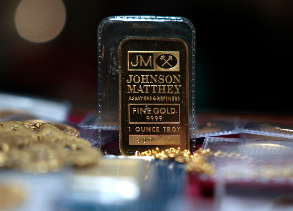 The 1-ounce gold bar is on display at Witter Coins in San Francisco, California, USA on October 7, 2025. Photo: AFP