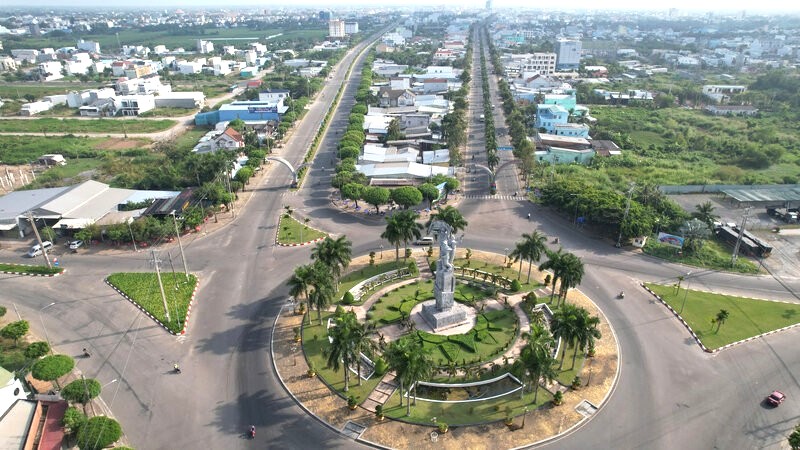 Mot goc phuong Bac Lieu, tinh Ca Mau. Anh: Van Dong