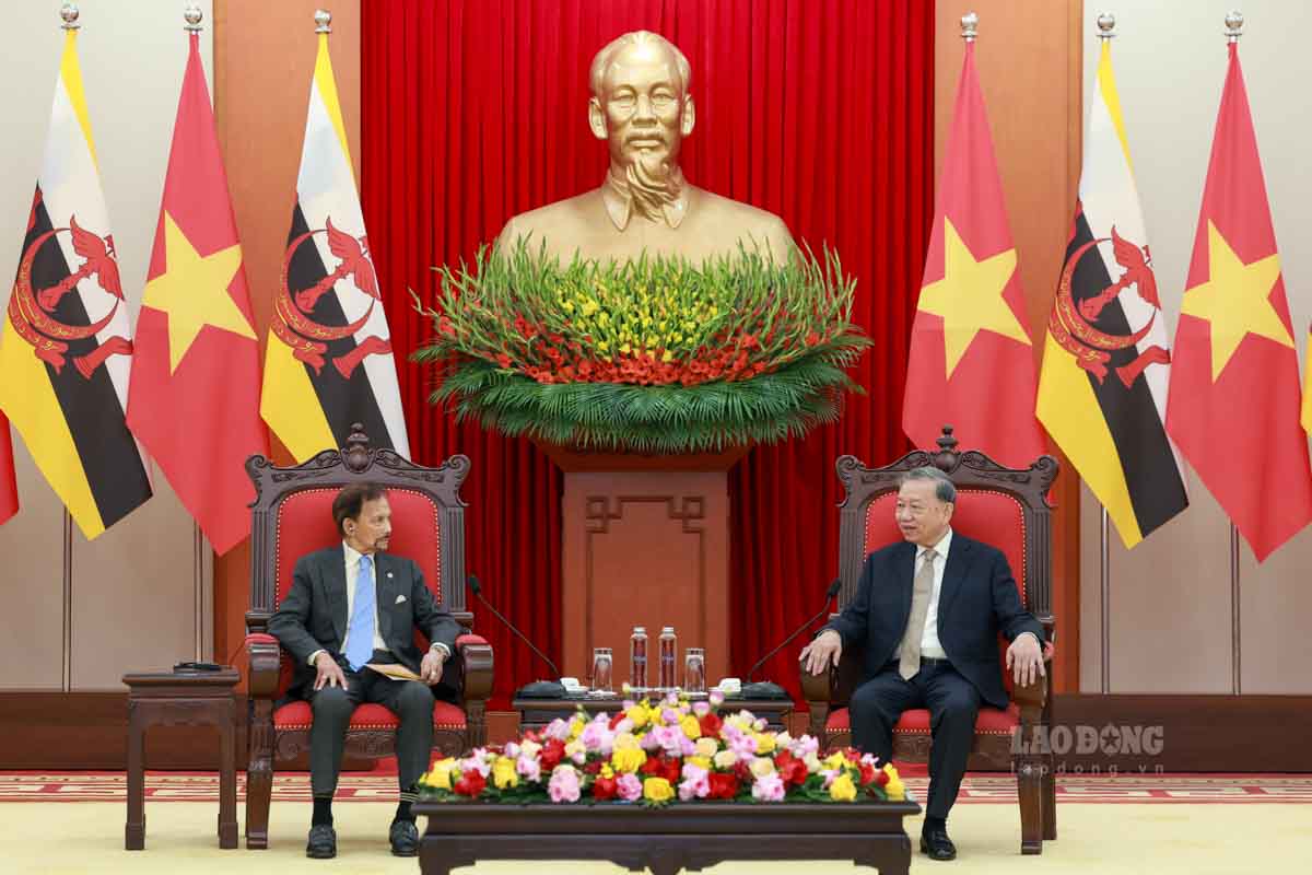 Tong Bi thu To Lam tiep Quoc vuong Brunei Darussalam Haji Hassanal Bolkiah. Anh: Hai Nguyen