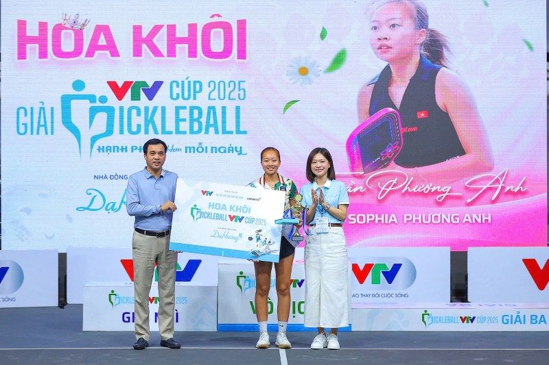 Danh hieu Hoa khoi giai pickleball VTV Cup thuoc ve Sophia Phuong Anh. Anh: VTV