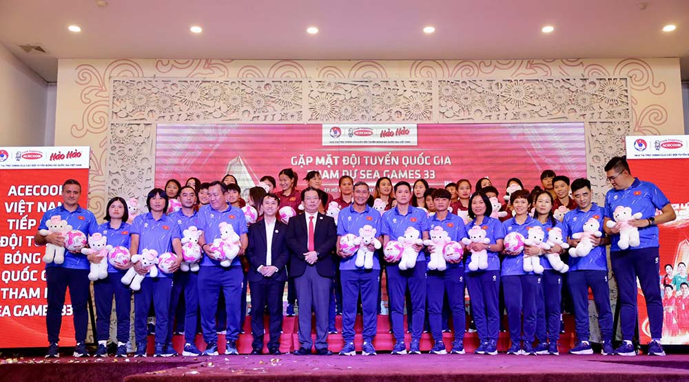 U22 Viet Nam va doi tuyen nu Viet Nam huong den muc tieu cao nhat tai SEA Games 33. Anh: Thanh Vu